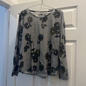 XL Junior Gray and Green Floral Long sleeve top